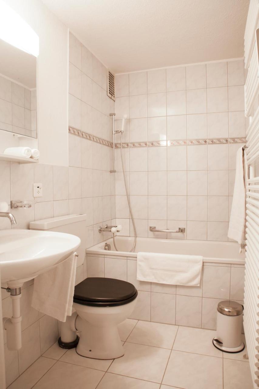 City Stay Furnished Apartments - Fasenstaubstrasseシャフハウゼン エクステリア 写真
